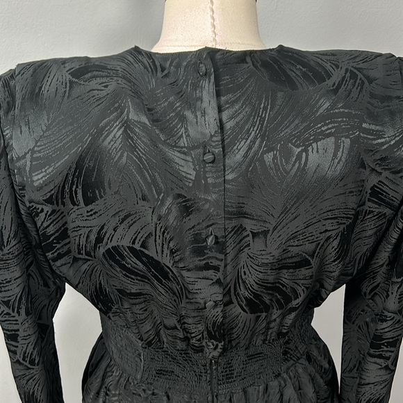 Vintage Silk Saint Romei A-Line Layered Midi Skirt V-Neck Dress size small - Picture 13 of 16